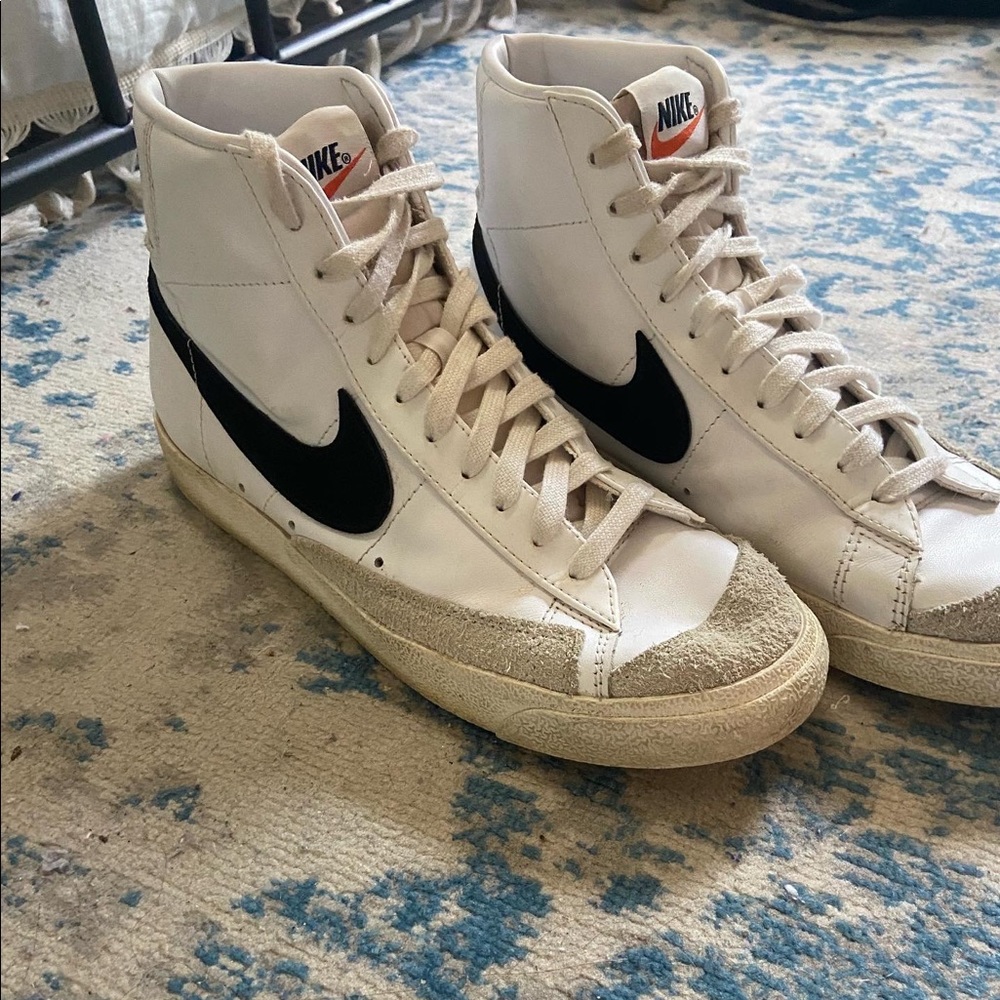 Nike blazer